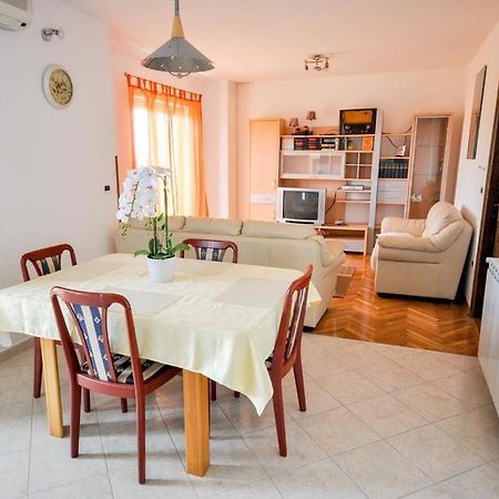 Angela Διαμέρισμα Novigrad Istria Εξωτερικό φωτογραφία